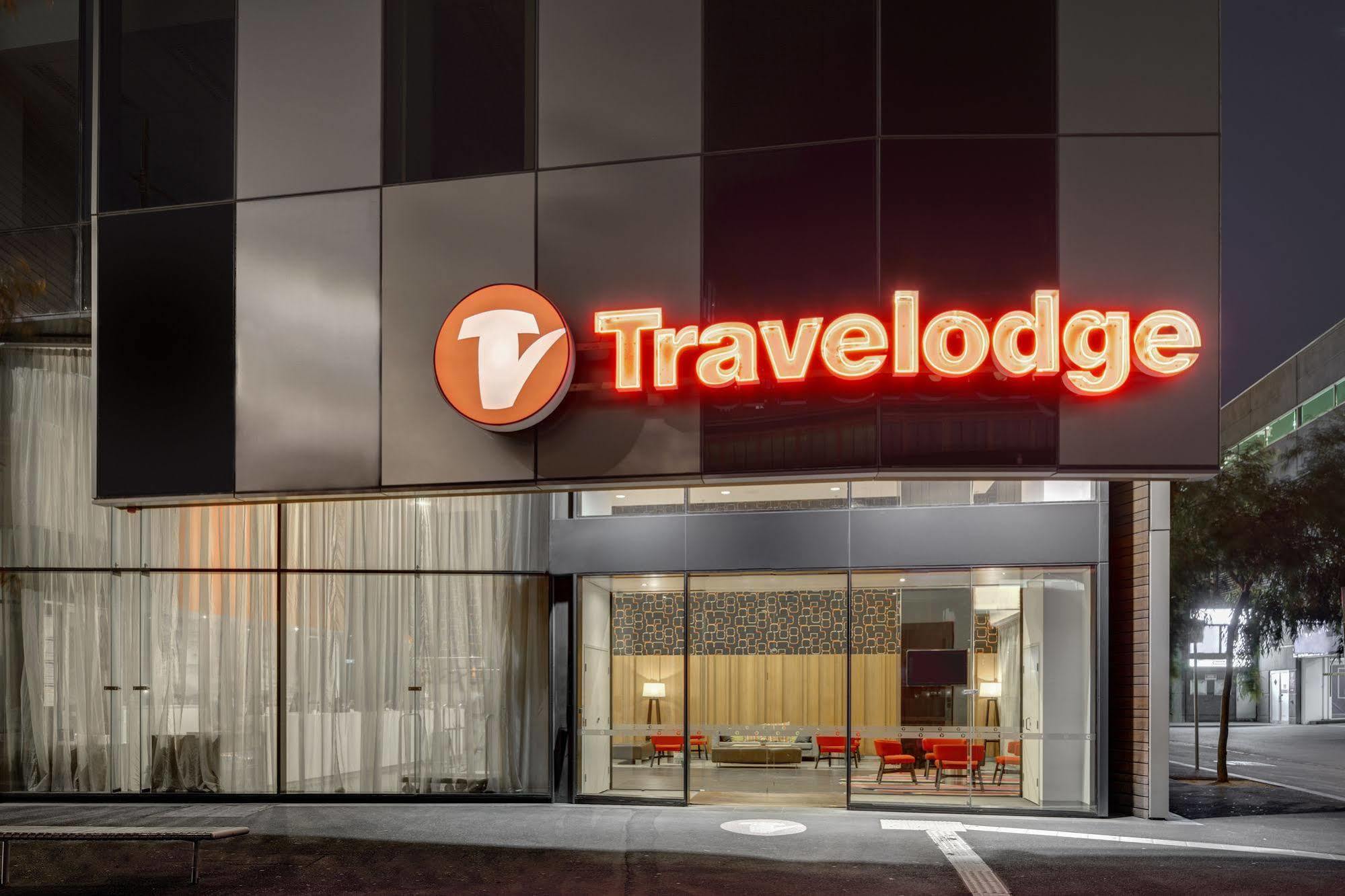 Travelodge Hotel Melbourne Docklands Extérieur photo